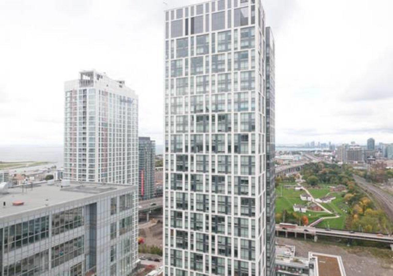 N2N Suites - Downtown Lake & City View Apartments Toronto Exterior photo