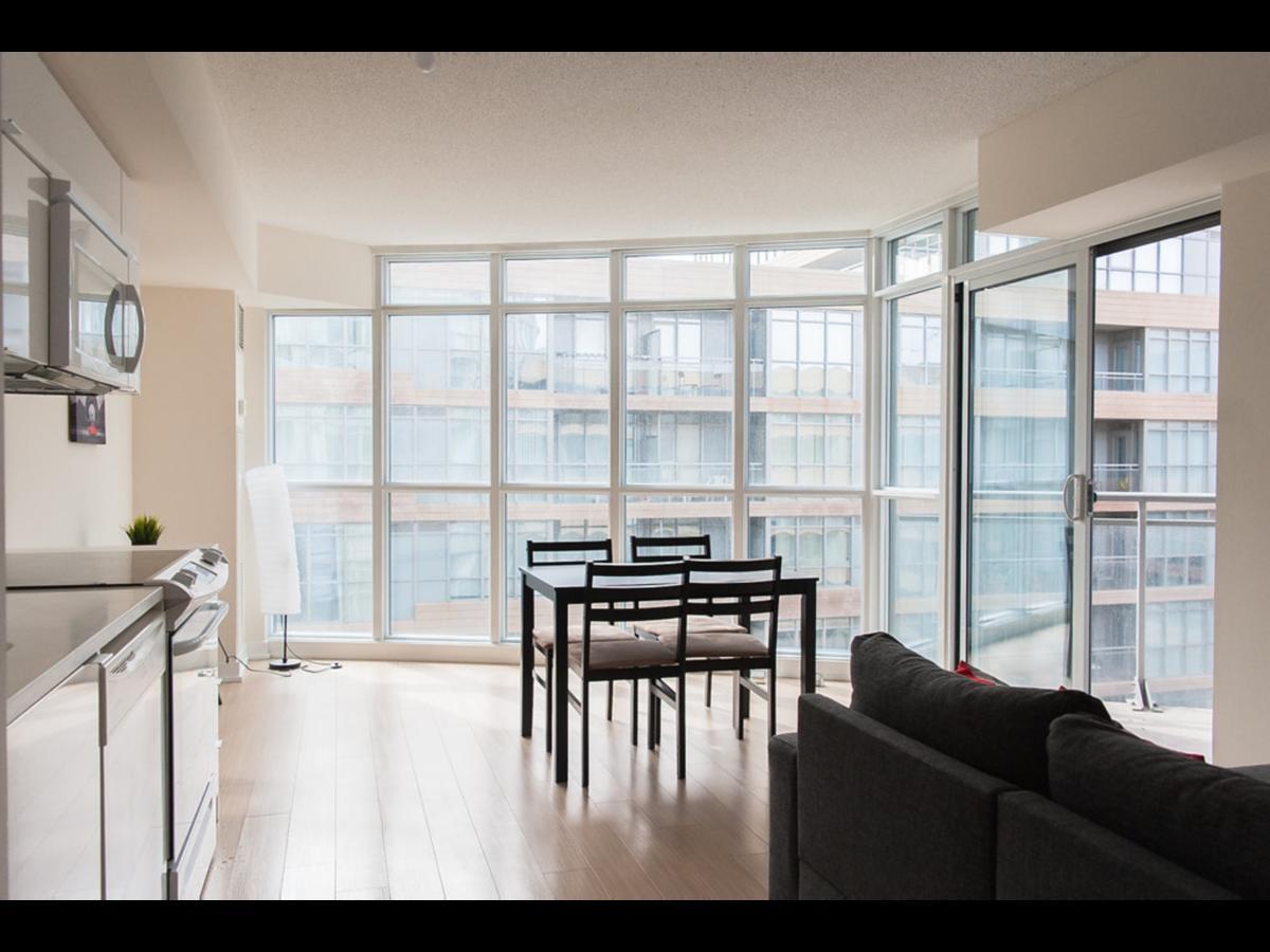 N2N Suites - Downtown Lake & City View Apartments Toronto Exterior photo